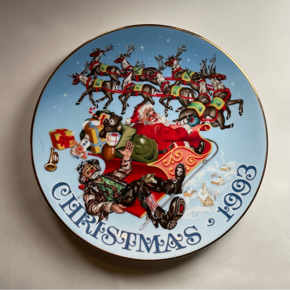 FLAMBRO Emmett Kelly Jr Clown 1993 Santa's Stowaway Christmas Plate